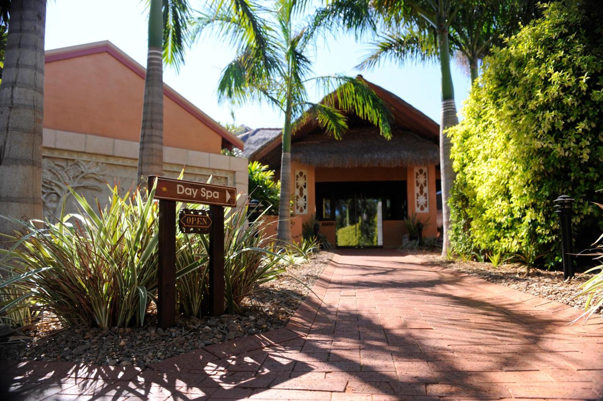 Bali Hai Resort & Spa Broome Exteriör bild
