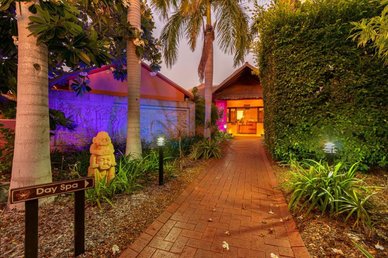 Bali Hai Resort & Spa Broome Exteriör bild